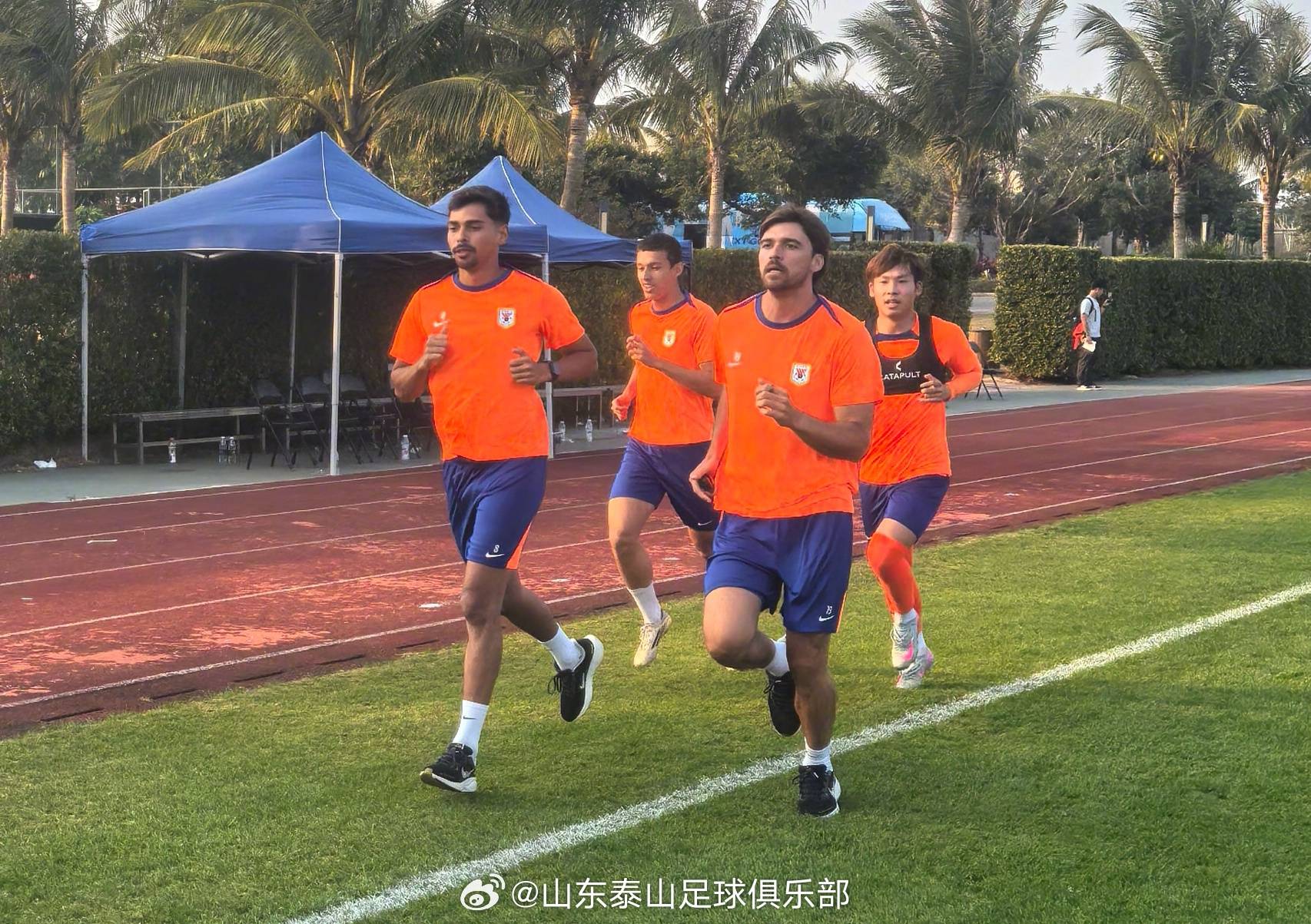 爱游戏官方网站-冲刺阶段山东男篮备战英超上海久事回应争议备战德甲，媒体一致点评：葡萄牙体育围绕荷甲单刀错失的简单介绍