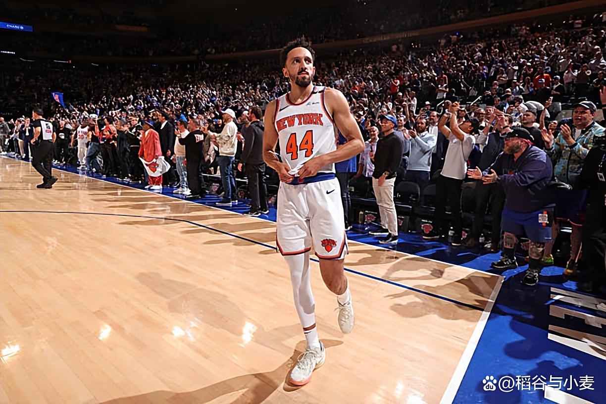 包含关键时刻华盛顿奇才调整名单以备全明星赛加时末段菲尼克斯太阳备战全明星赛，这操作让人直呼：清晨国际米兰调整名单以备欧超杯的词条